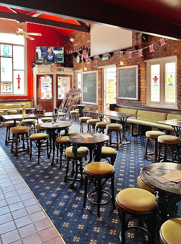 Gatehouse Tavern