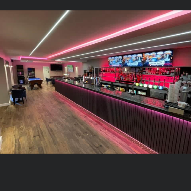 The Tudor Bar