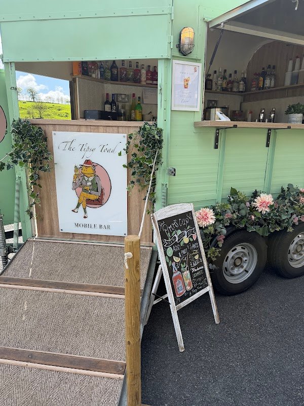 The Tipsy Toad Mobile Bar Hire Services