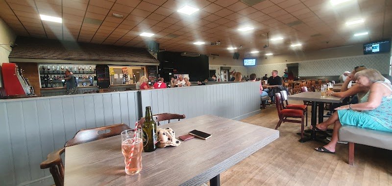 Dreams Pub