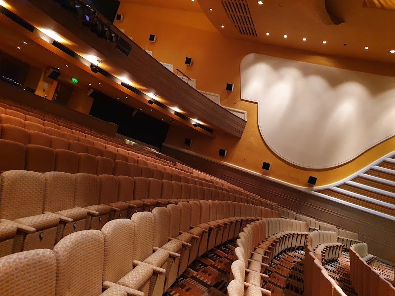 New Theatre