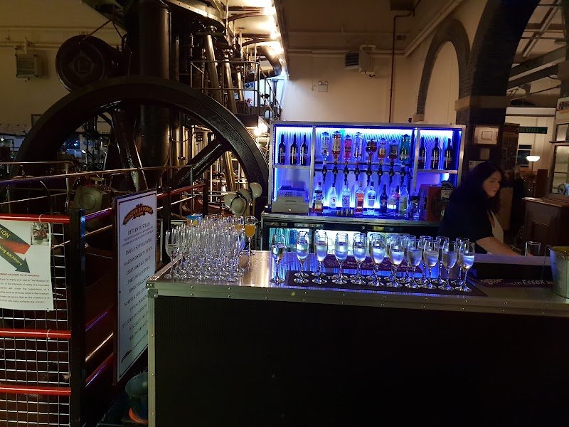 The best bar none mobile bar hire