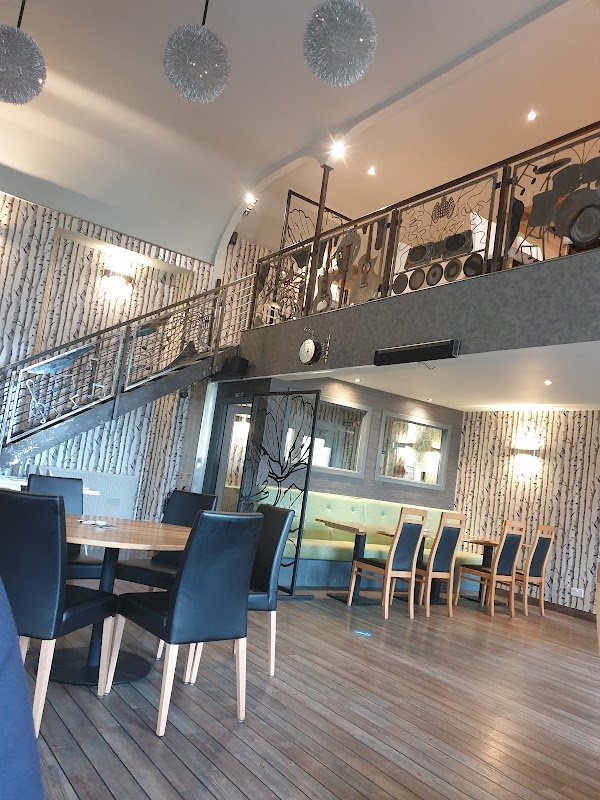 The Grove Lounge