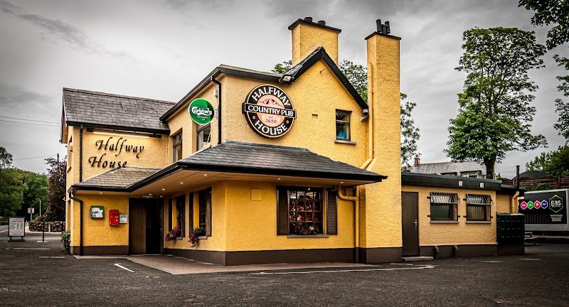 The Halfway House Country Pub