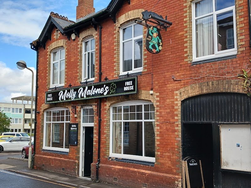 The Racehorse Inn