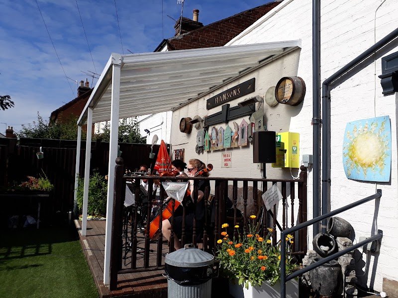 The Chestnut Tree Inn
