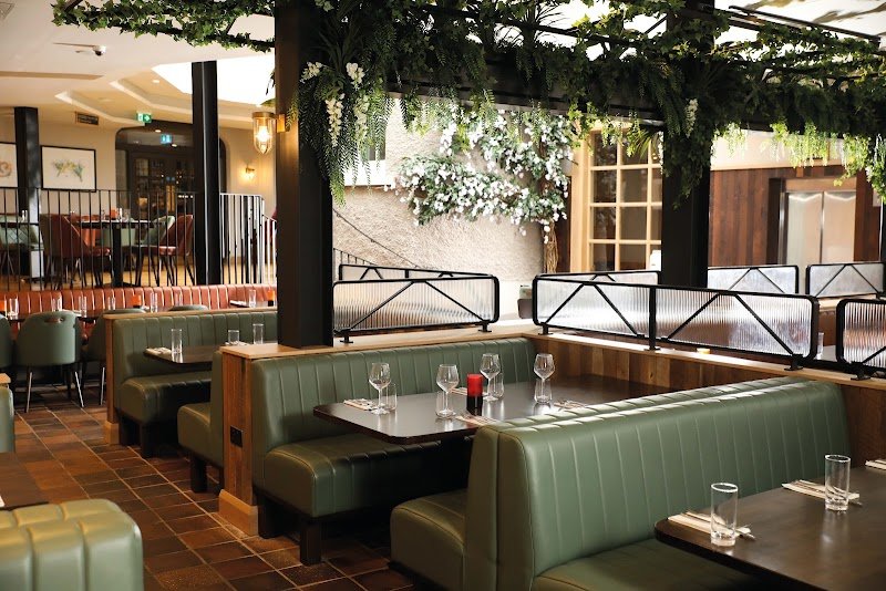 The Yard Restaurant at Hillyard House Hotel