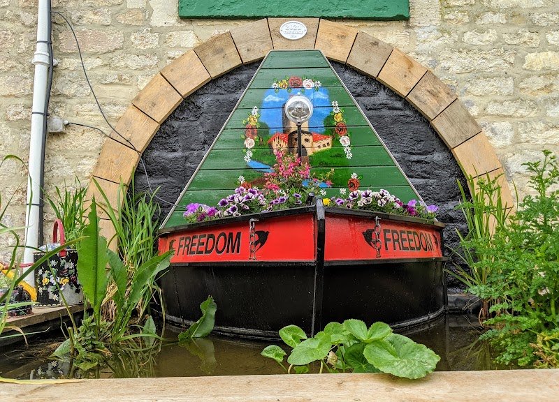 The Barge Inn