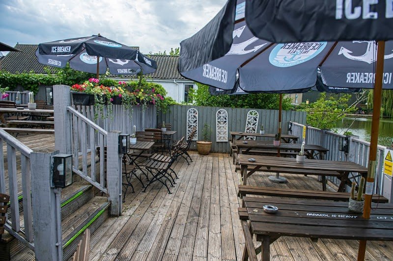 Waterfront Inn