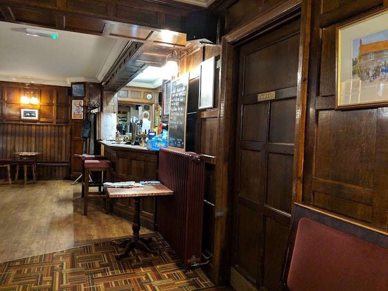 The Swan, South Wootton
