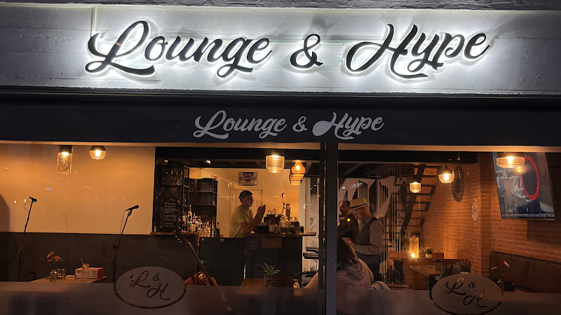 Lounge & Hype