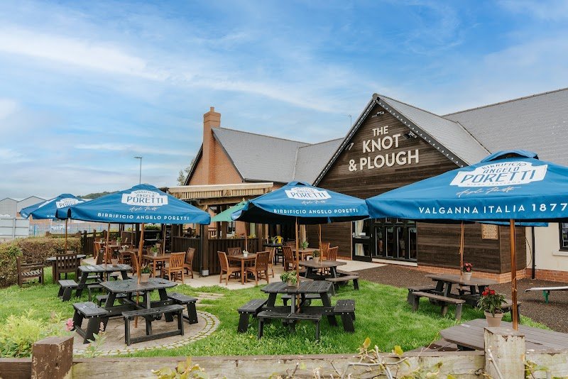 Knot & Plough