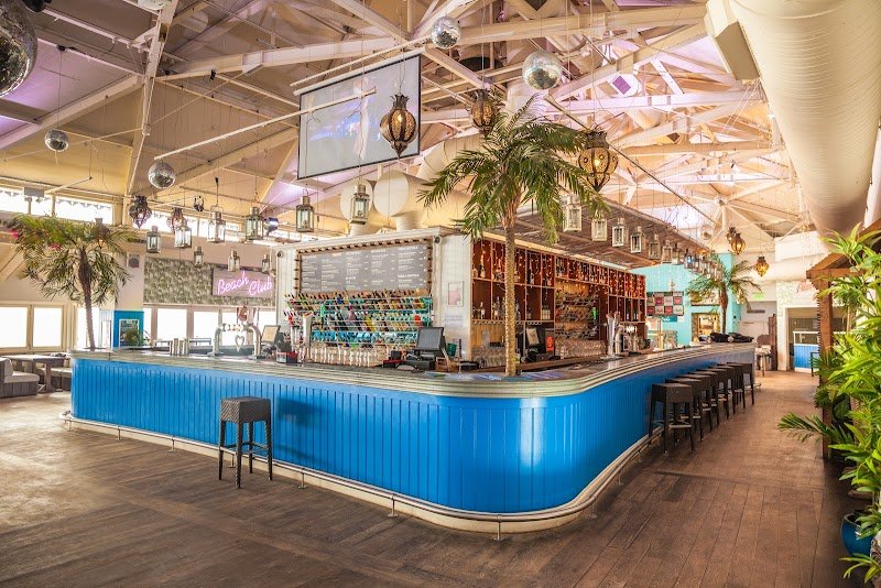 Aruba Restaurant and Bar